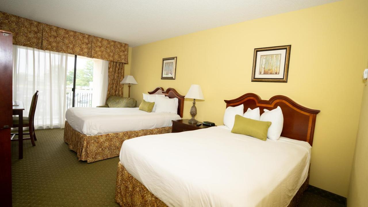 Clarion Hotel & Suites Convention Center Fredericksburg Zewnętrze zdjęcie